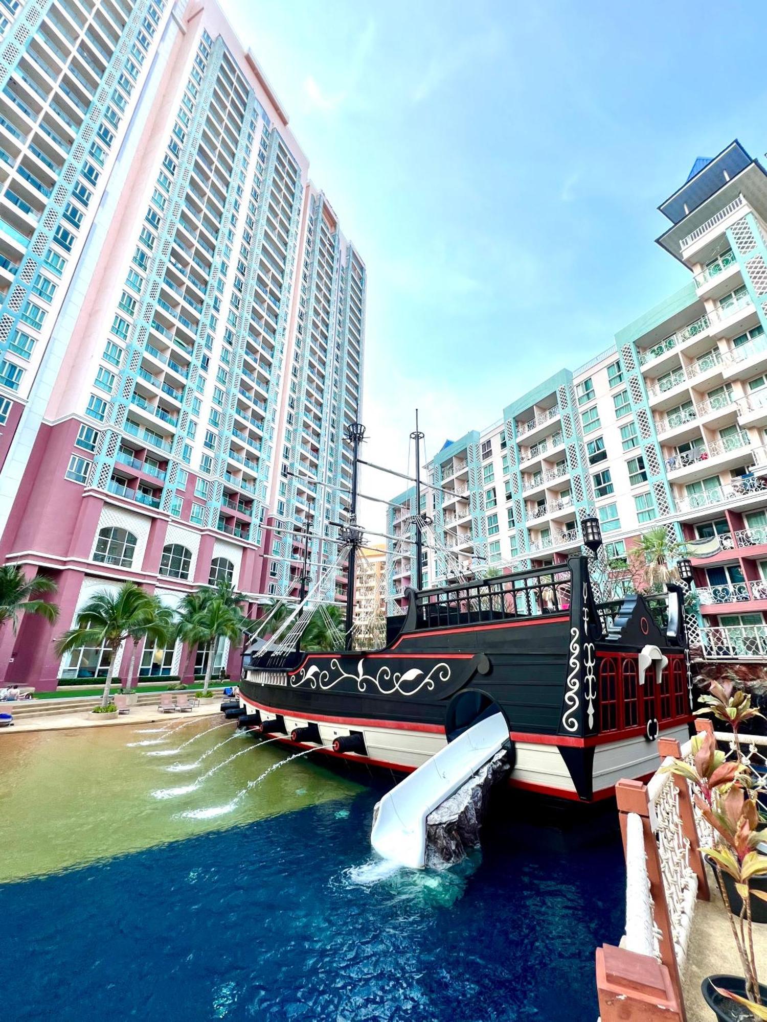 Hotel Grande Caribbean Pattaya Exterior foto
